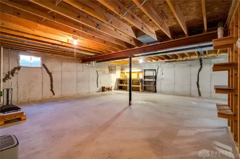 3899 Eagle Point Dr, Beavercreek, OH 45430 photo 33