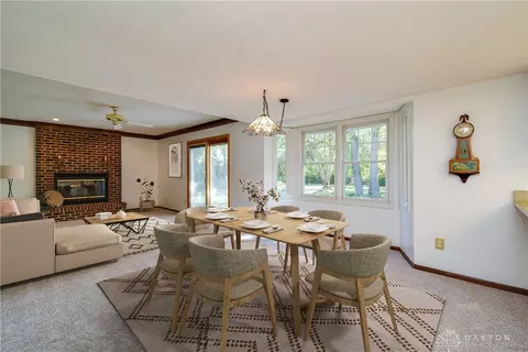 3899 Eagle Point Dr, Beavercreek, OH 45430 photo 12