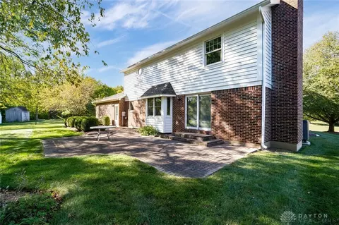 3899 Eagle Point Dr, Beavercreek, OH 45430 photo 36
