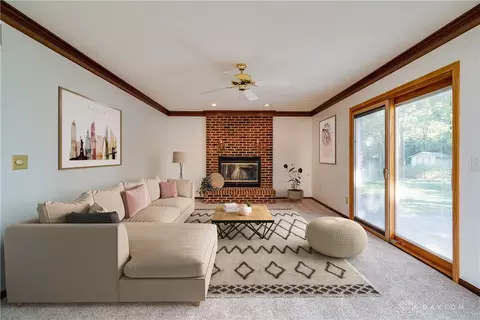 3899 Eagle Point Dr, Beavercreek, OH 45430 photo 10