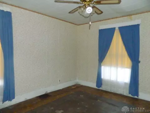 215 S Light St, Springfield, OH 45506 photo 11