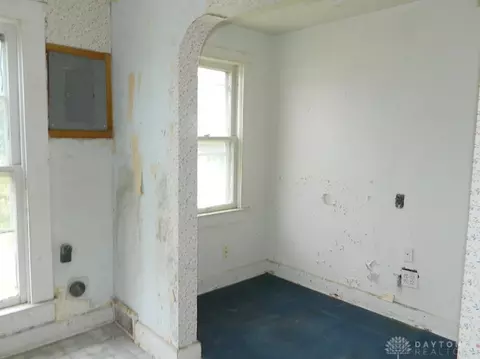 215 S Light St, Springfield, OH 45506 photo 14