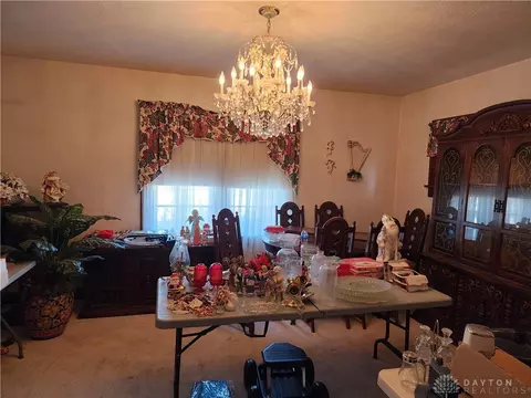 3908 E 3rd St, Dayton, OH 45403 photo 3