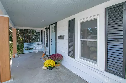 518 Spring Ave, Franklin, OH 45005 photo 2