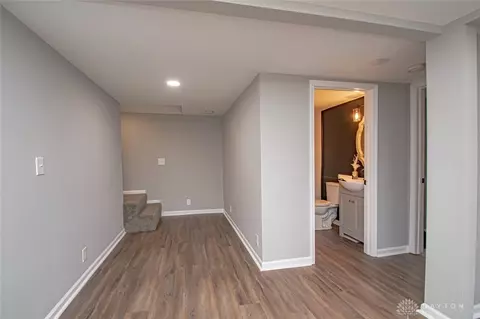 518 Spring Ave, Franklin, OH 45005 photo 12