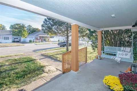518 Spring Ave, Franklin, OH 45005 photo 3