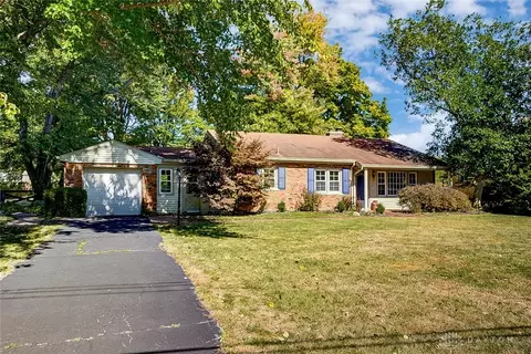 2058 Arrowood Pl, Cincinnati, OH 45231 photo 4