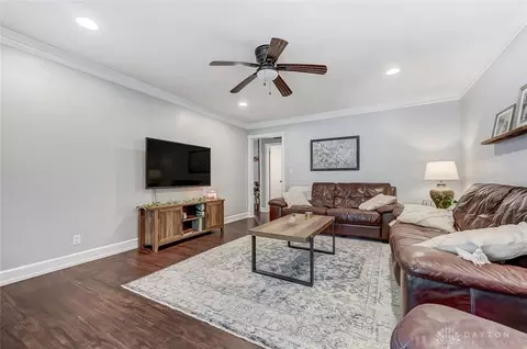 135 Maple Dr, Springboro, OH 45066 photo 8