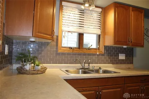 311 E College St, Coldwater, OH 45828 photo 22