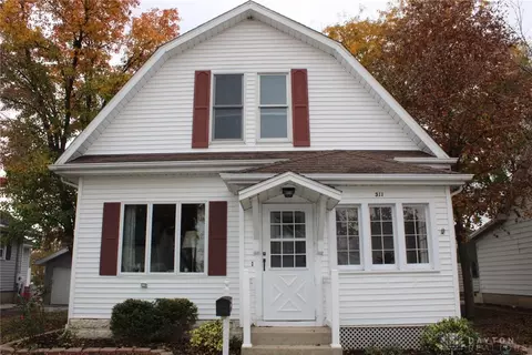 311 E College St, Coldwater, OH 45828 photo 2