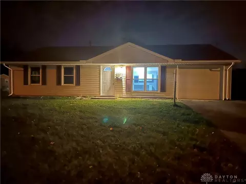 1609 Attleboro Ave, Springfield, OH 45503 photo 1