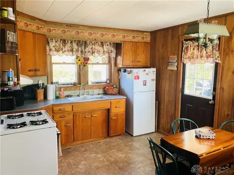 231 E Mill St, Eldorado, OH 45321 photo 3