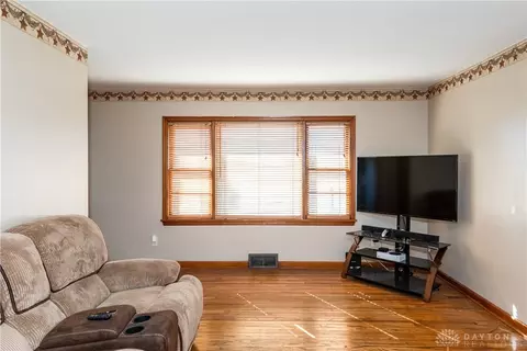3756 E Pitchin Rd, Springfield, OH 45502 photo 17