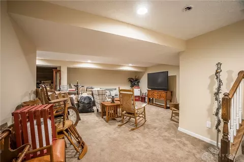 1286 Artesian Ln, Fairborn, OH 45324 photo 33