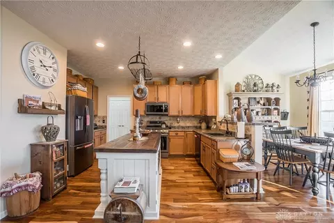 1286 Artesian Ln, Fairborn, OH 45324 photo 9