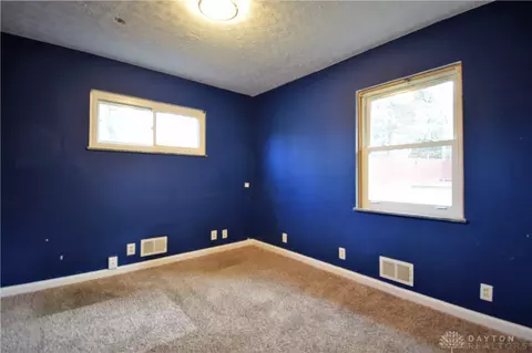 2140 Saint Paris Pike, Springfield, OH 45504 photo 13