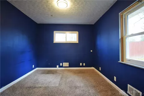 2140 Saint Paris Pike, Springfield, OH 45504 photo 12