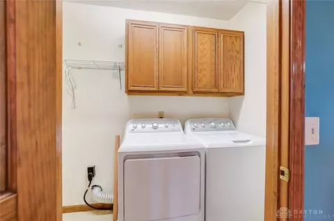3830 Malaga Cir, Springfield, OH 45502 photo 16