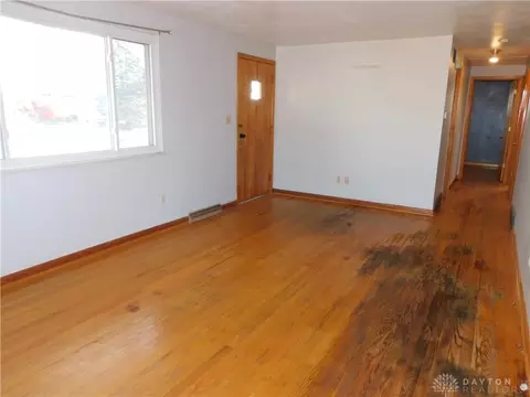 1121 Cheyenne Ave, Springfield, OH 45503 photo 4