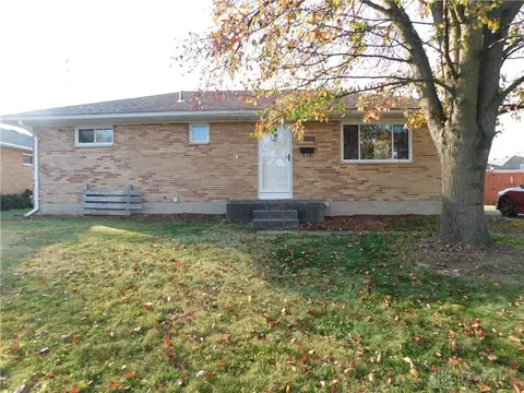 1121 Cheyenne Ave, Springfield, OH 45503 photo 1