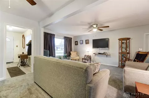 1917 S Belmont Ave, Springfield, OH 45505 photo 8
