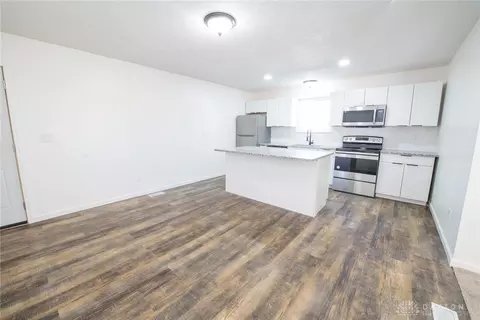70 Walnut Pl, Springboro, OH 45066 photo 8