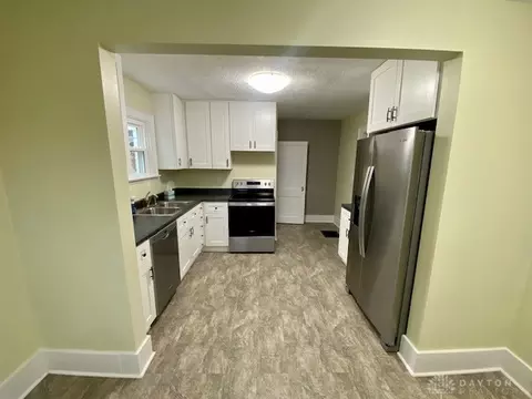 1938 Maiden Ln, Springfield, OH 45504 photo 11