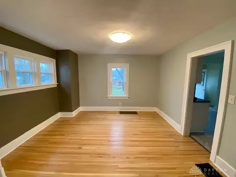 1938 Maiden Ln, Springfield, OH 45504 photo 6