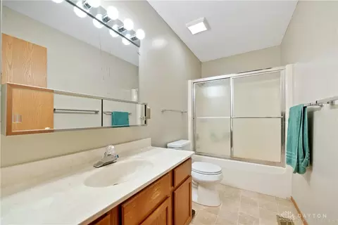 2913 Avery Cir, Springfield, OH 45503 photo 14