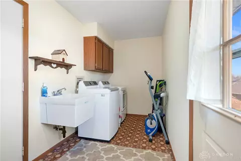 2913 Avery Cir, Springfield, OH 45503 photo 17