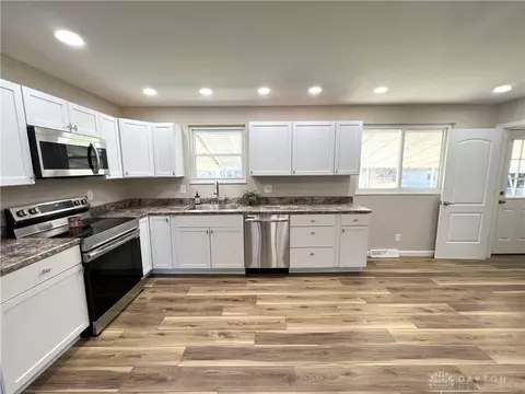 9218 Kipton Dr, Franklin, OH 45005 photo 3