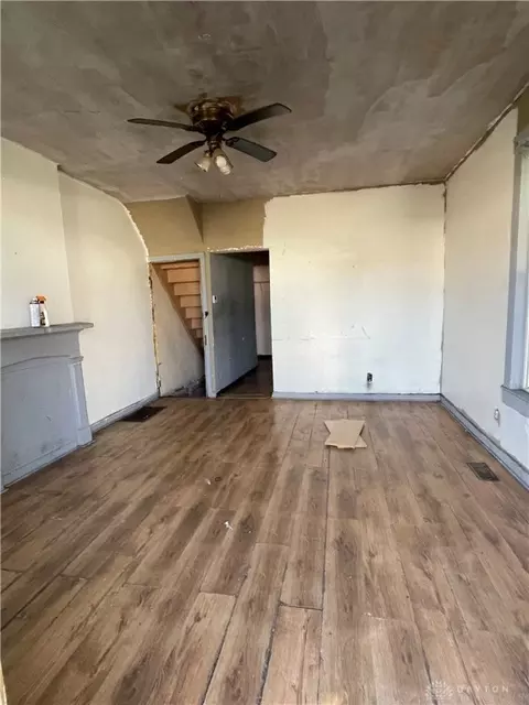461-463 Harrison St, Springfield, OH 45505 photo 3