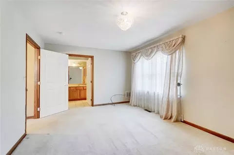 834 Foley Cir, Springfield, OH 45503 photo 32