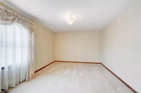 834 Foley Cir, Springfield, OH 45503 photo 33