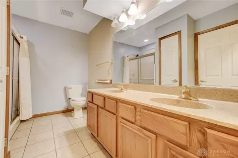 834 Foley Cir, Springfield, OH 45503 photo 31