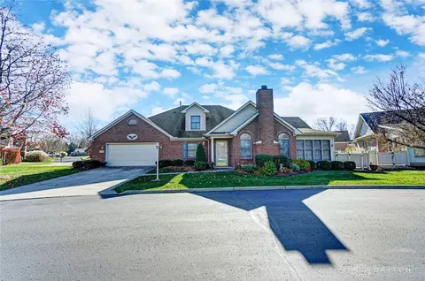 834 Foley Cir, Springfield, OH 45503 photo 3