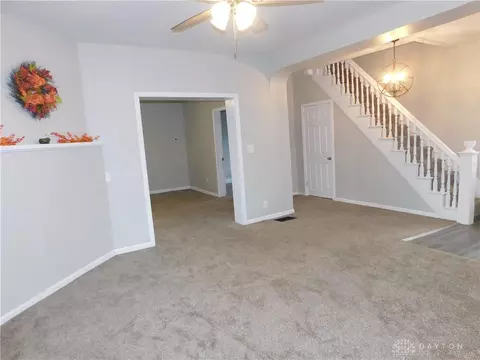 1417 S Center Blvd, Springfield, OH 45506 photo 4