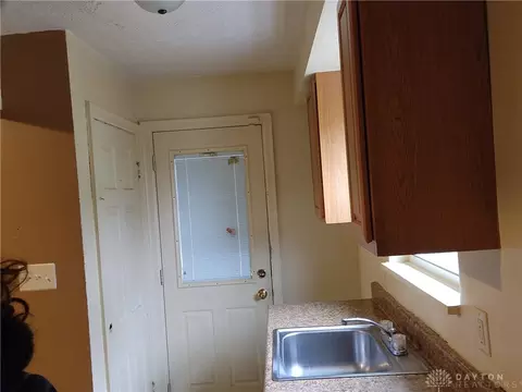1316 Canfield Ave, Dayton, OH 45406 photo 8