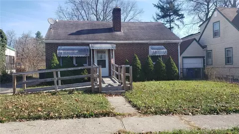 1316 Canfield Ave, Dayton, OH 45406 photo 2