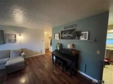 550 Tuttle Rd, Springfield, OH 45503 photo 14