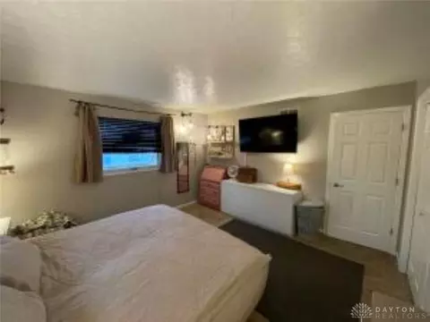550 Tuttle Rd, Springfield, OH 45503 photo 16