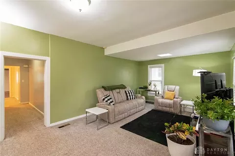1319 Saint Paris Pike, Springfield, OH 45504 photo 3