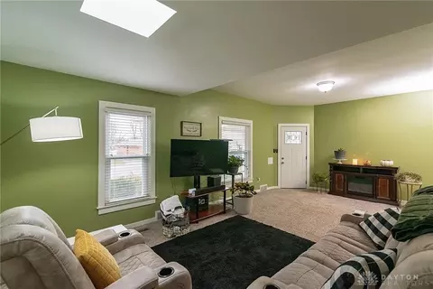 1319 Saint Paris Pike, Springfield, OH 45504 photo 2