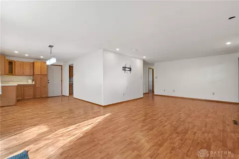 134 Virginia Ave, Washington Township, OH 45458 photo 3