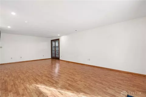 134 Virginia Ave, Washington Township, OH 45458 photo 8