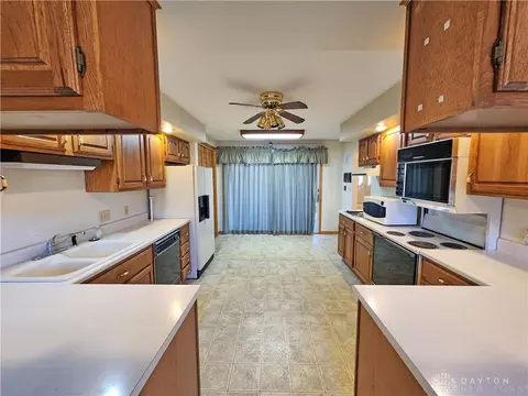3670 Old Columbus Rd, Springfield, OH 45503 photo 10
