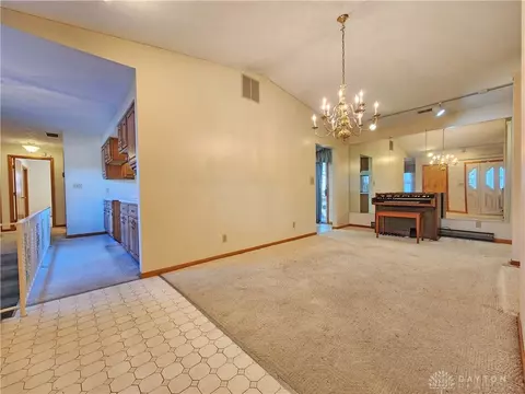 3670 Old Columbus Rd, Springfield, OH 45503 photo 9