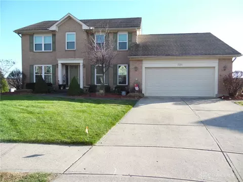 508 Harvest Ct, Fairborn, OH 45324