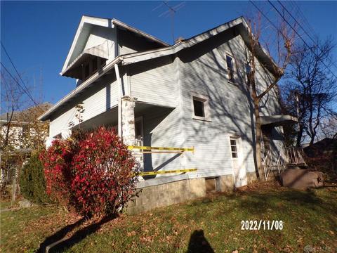 810 S Plum St, Springfield, OH 45506 photo 2