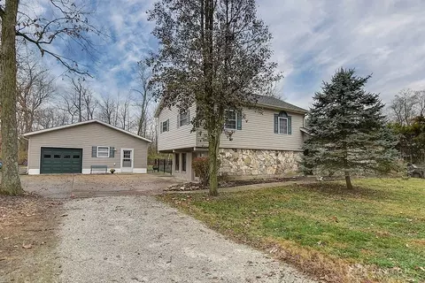 3159 Rocky Point Rd, Springfield, OH 45502 photo 3